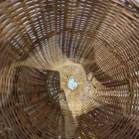 Vintage wicker plant hanging  basket - Picture 6 of 9